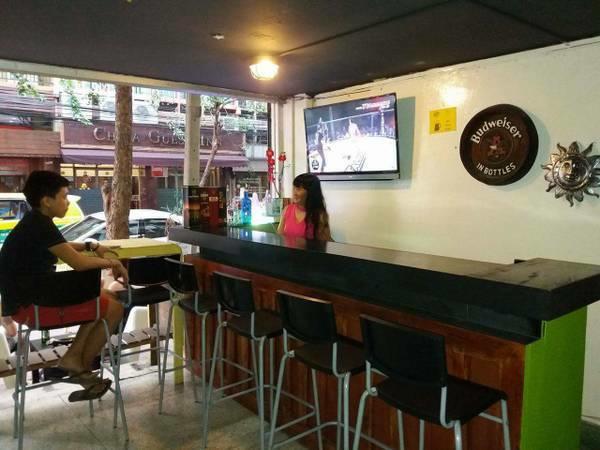 Wacky Fun Party Hostel Bangkok Extérieur photo